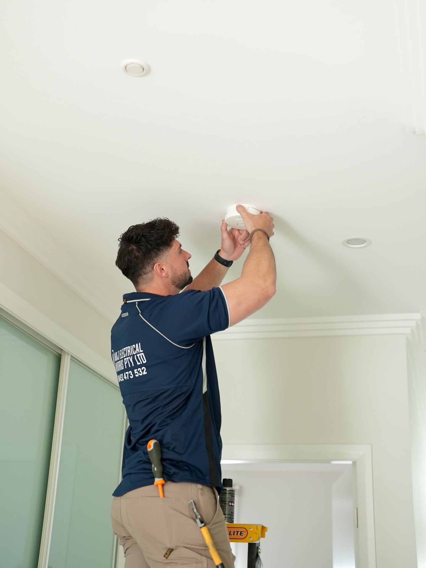 Smoke alarm installation and testing